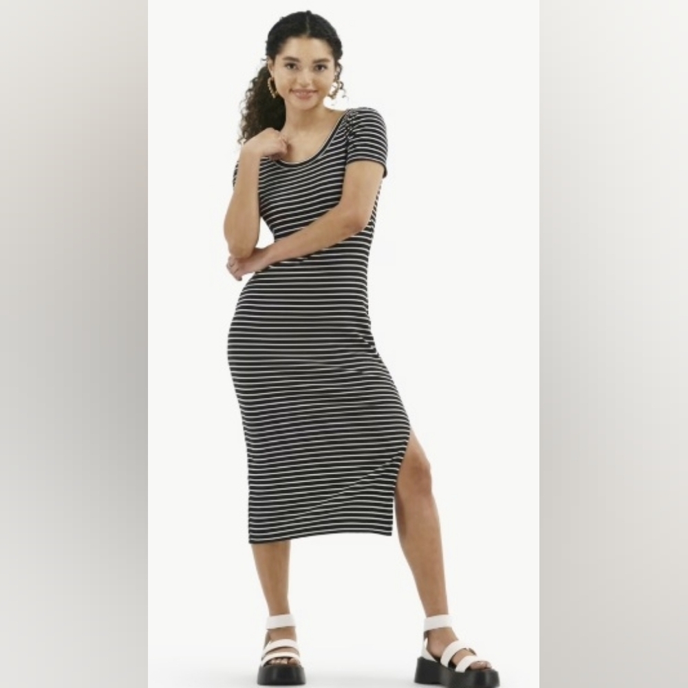 Black & White Striped Knit Bodycon Midi Dress Size S(4-6)